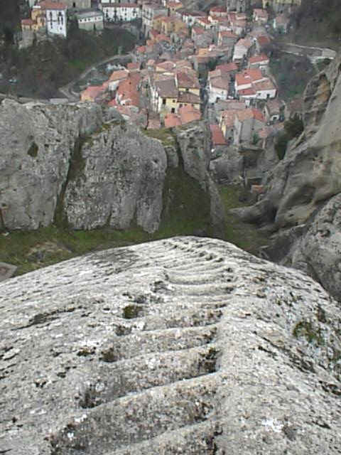 Capitolo Aperto e Cerimonia di Investitura a Castelmezzano (Potenza) - Giugno 2006
